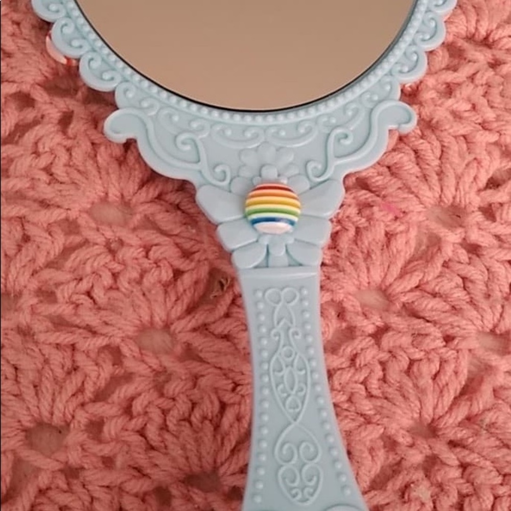 Girls mirror - Picture 2 of 2